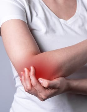 肘でお悩みの方