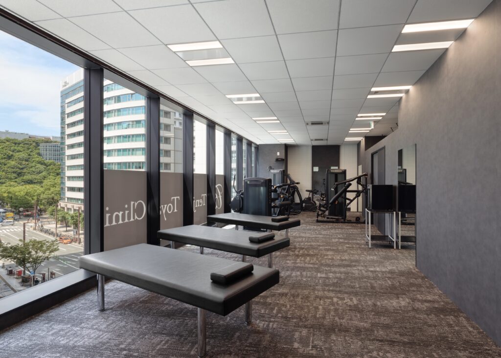 Tenjin Toya Clinic_Rehabilitation room